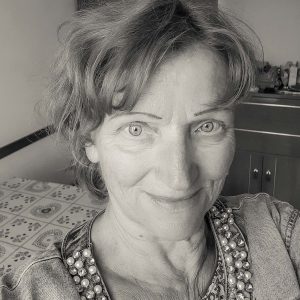 Kursleiterin Elisabeth als Porträt